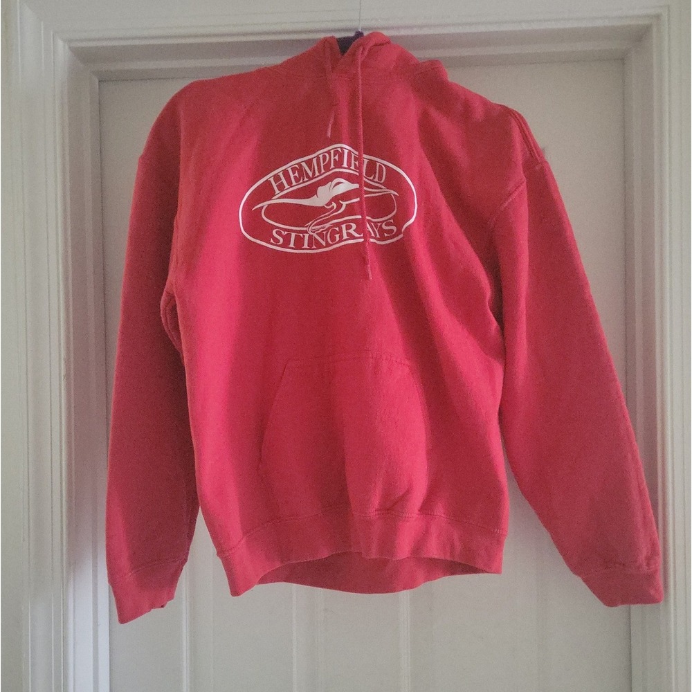 Gildan Heavy Blend Hempfield Stingrays Red Hoodie Kids Medium Pullover